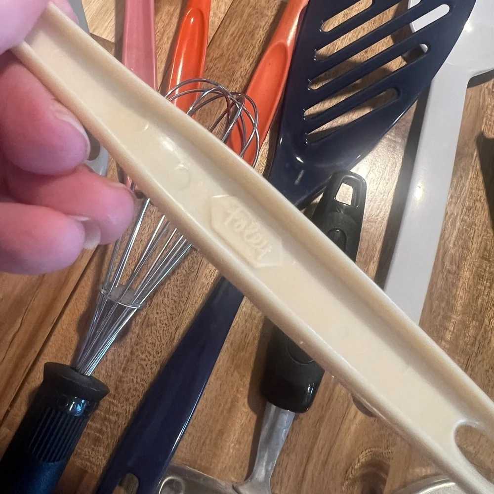 Vintage Melamine Kitchen Serving Utensils plus